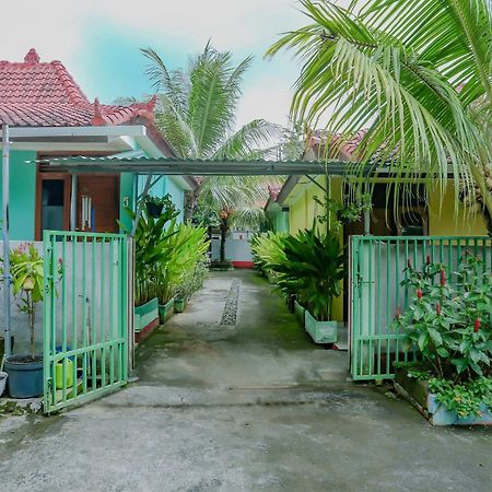 Oyo Life 90301 Hidden Village Uluwatu Jimbaran Kültér fotó